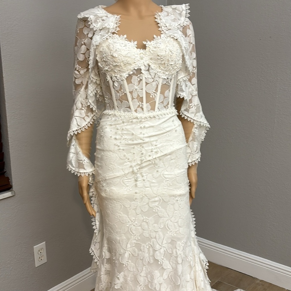 Isabella Talya Wedding Dress Boho size 2 to 4 long sleeves lace - Picture 9 of 16